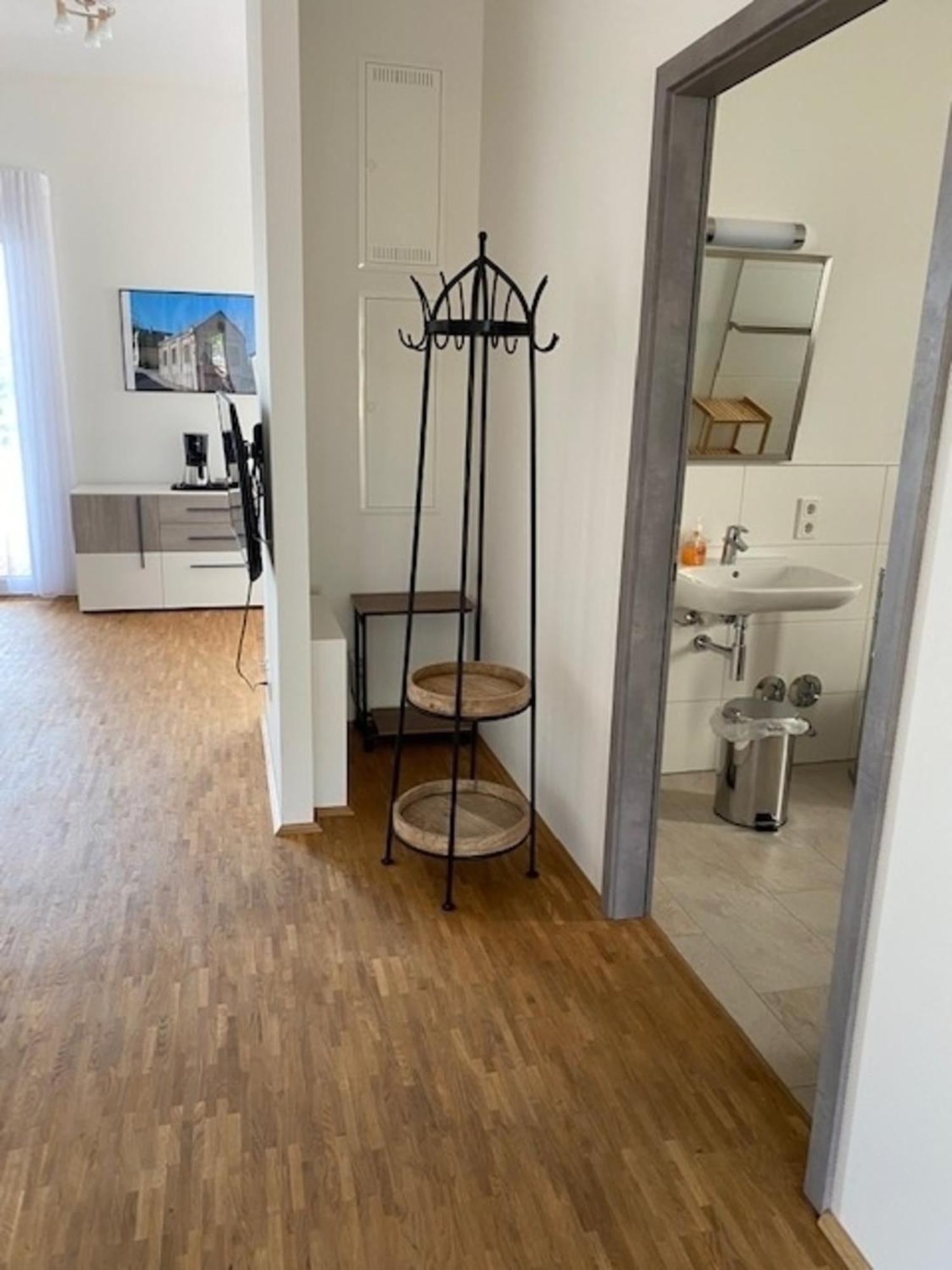 Penthouse 34 -rollstuhlgerecht- Appartement Oerlinghausen Buitenkant foto